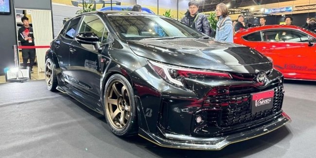  Varis  Toyota GR Corolla   -