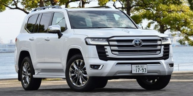 Toyota  Land Cruiser 300   