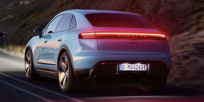 Porsche    Macan  