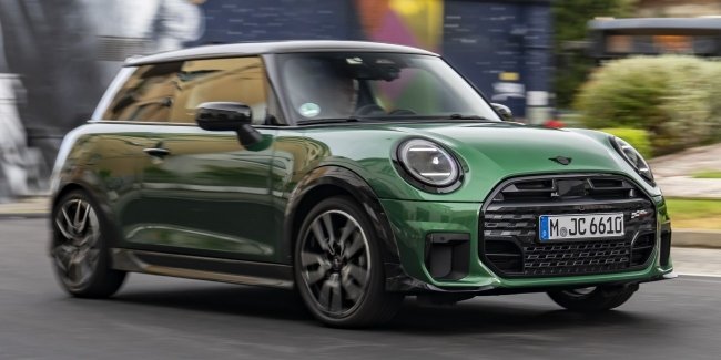 MINI  Cooper S    JCW