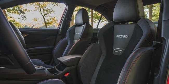     Recaro   