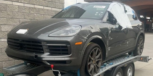      Porsche Cayenne   