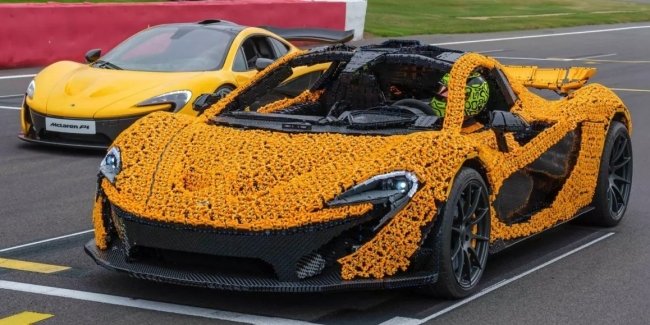   McLaren      Lego