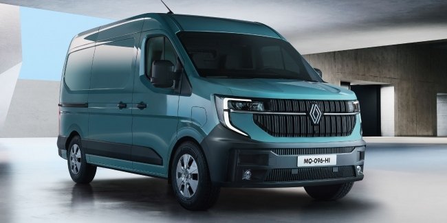 Renault Master  ̳  2025 