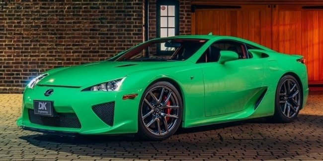  12-  Lexus LFA   1350 