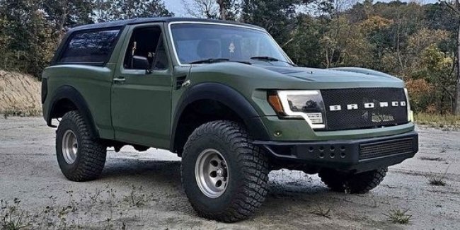 Ford Bronco     Baja Raptor