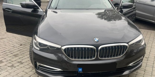      BMW 530d xDrive