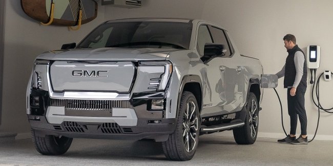   GMC Sierra Denali    