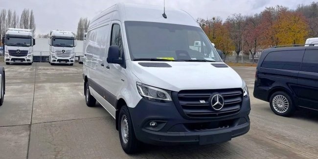     Mercedes-Benz eSprinter