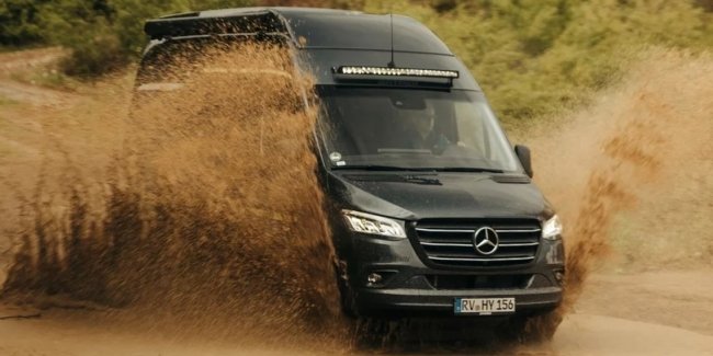 Mercedes-Benz Sprinter      