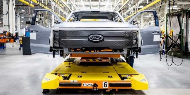 Ford ������ ����� � ������� ������������ ����� �� ����� � ��������� ������� ������