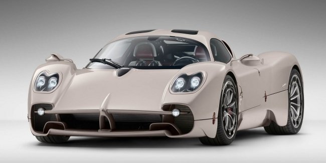 Pagani Utopia      