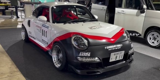 Daihatsu Copen     Porsche 911