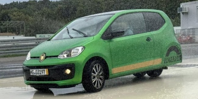 Volkswagen Up   