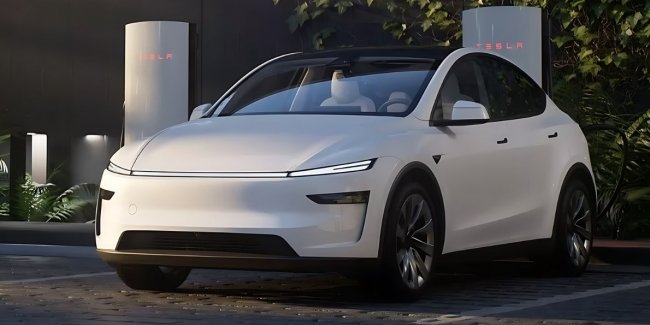 Tesla Model Y 2025    