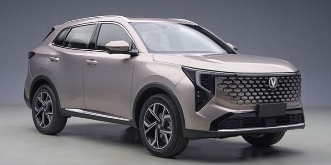 У Китаї розсекречено оновлений Changan CS55 Plus