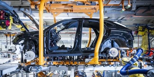 Volkswagen AG розглядає варіанти часткового перенесення виробництва до США