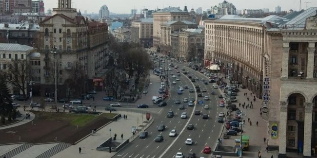 Із 21 до 26 квітня на Хрещатику тимчасово обмежуватимуть рух транспорту