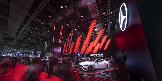 Які новинки продемонстрував Mercedes-Benz в Шанхаї