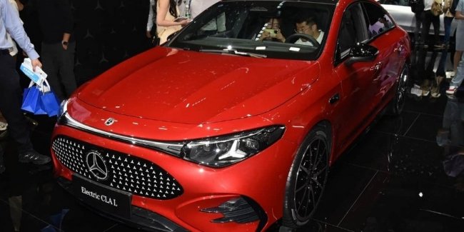 Mercedes-Benz      CLA