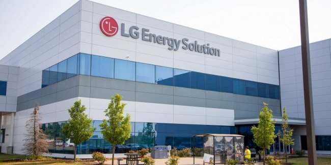  LG       