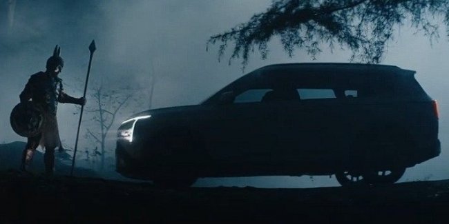 KIA анонсувала преміальну альтернативу моделі Carens