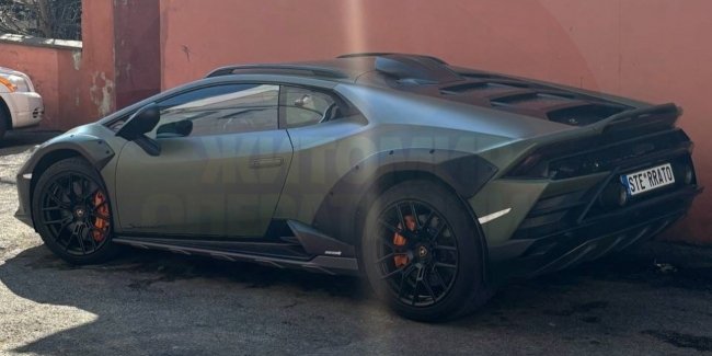       Lamborghini