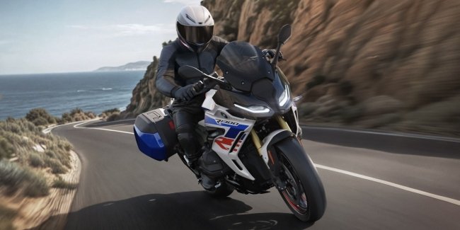  BMW R 1300 RS      