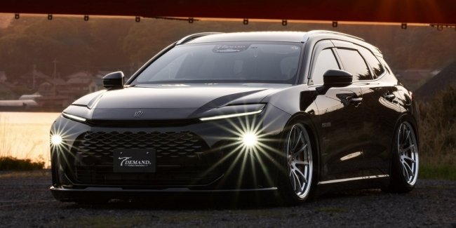 Toyota Crown Signia   