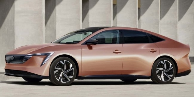 Nissan     Maxima