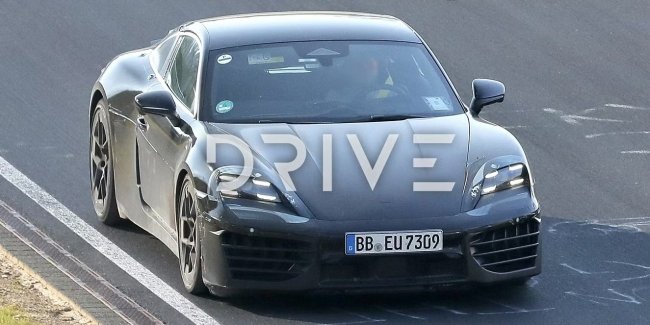  Porsche 718 Cayman    