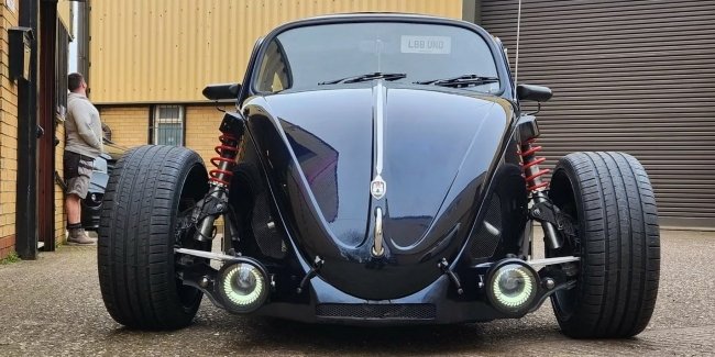    Volkswagen Beetle   Porsche Boxster