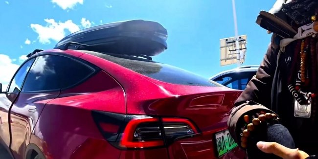    Tesla      