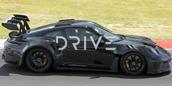   Porsche 911 GT2 RS   