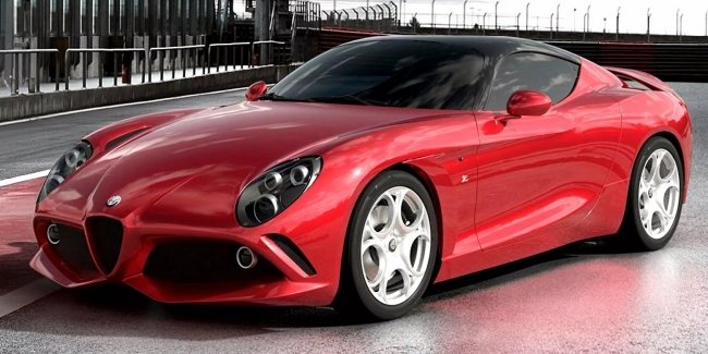  볿      Alfa Romeo 8C