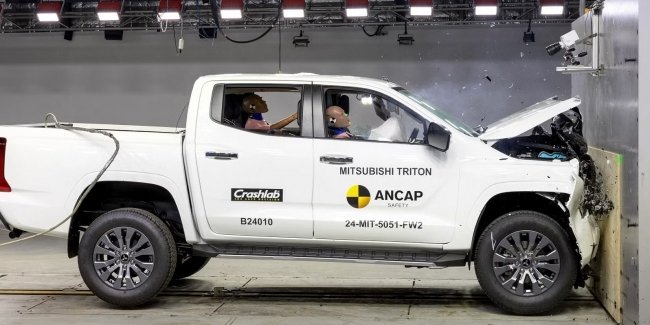 Mitsubishi L200  5    - ANCAP