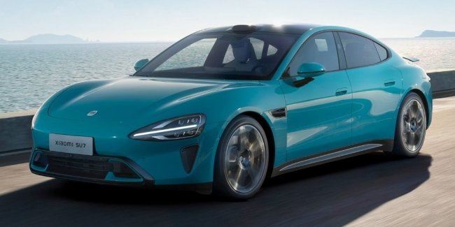 Xiaomi   900     SU7