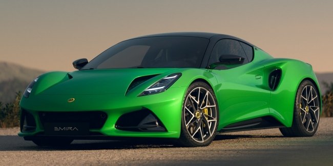    Lotus Emira