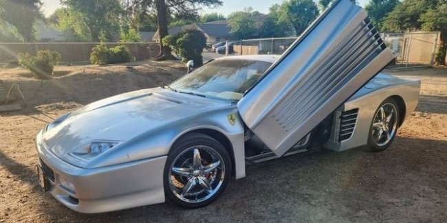      Ferrari     Lamborghini