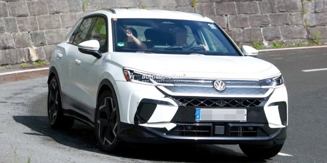   Volkswagen T-Roc   