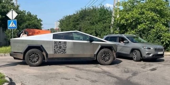        Tesla Cybertruck