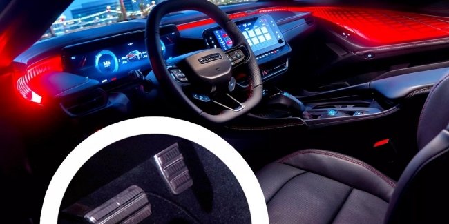    Dodge Charger -  
