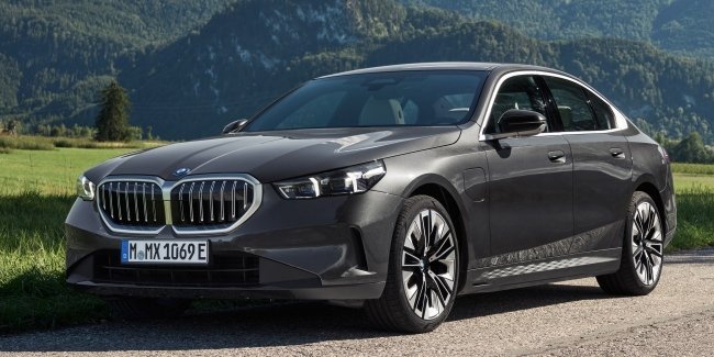  BMW 5      