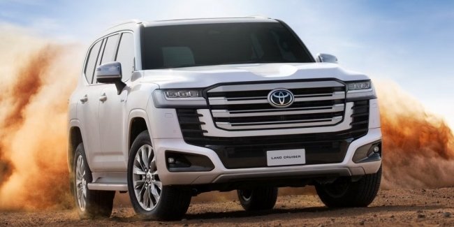 Toyota Land Cruiser 300     