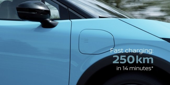 Nissan     LEAF