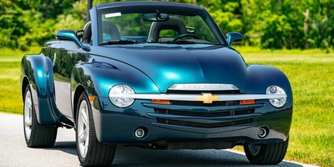  Chevrolet SSR   Corvette   