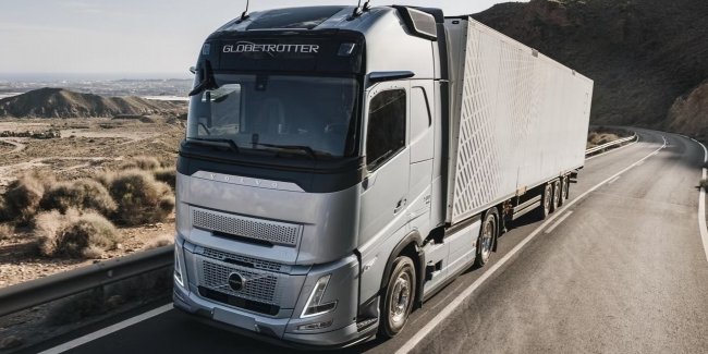  Volvo       