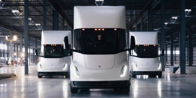   Tesla Semi   