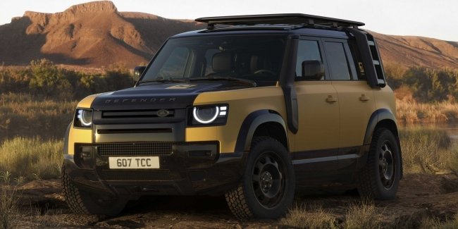 Land Rover Defender     
