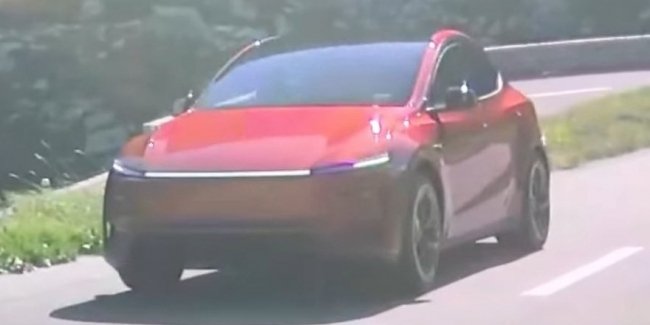 Tesla   Model Y Juniper Performance